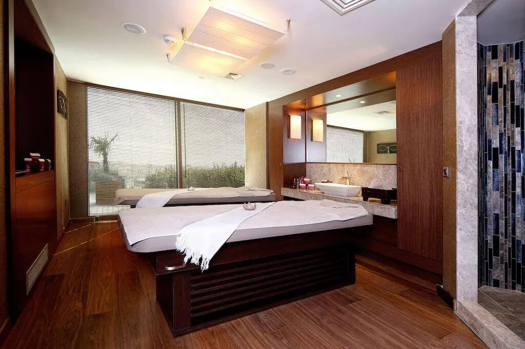Wyndham-Grand-Istanbul-Europe-Spa-Fitness-11