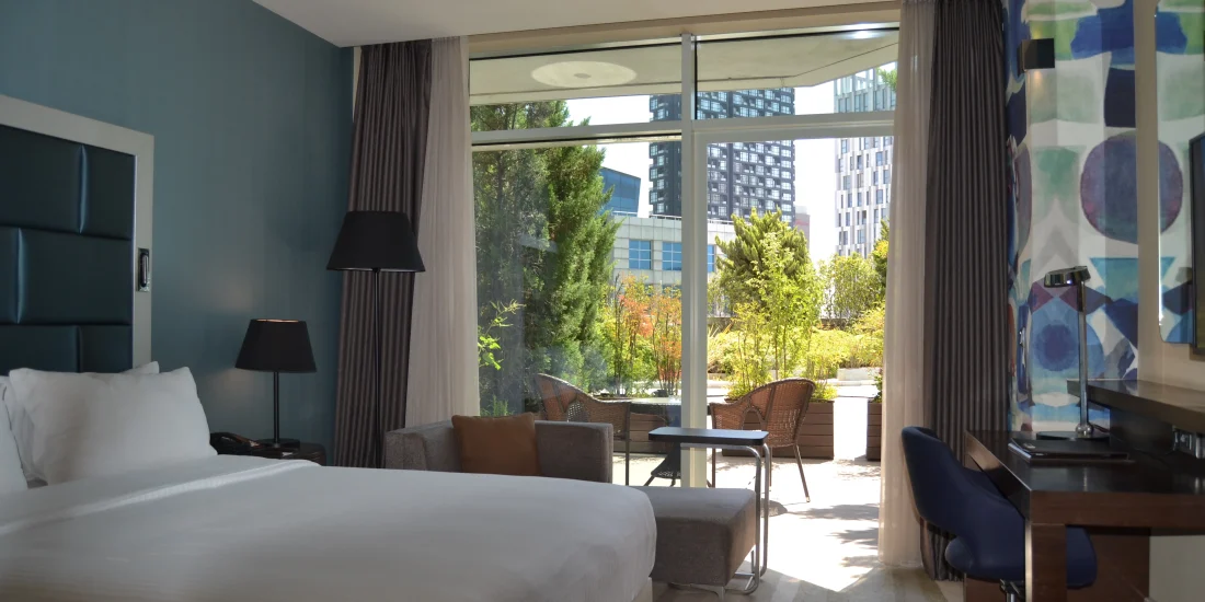 Teras Oda 00002 - Wyndham Grand Istanbul Europe